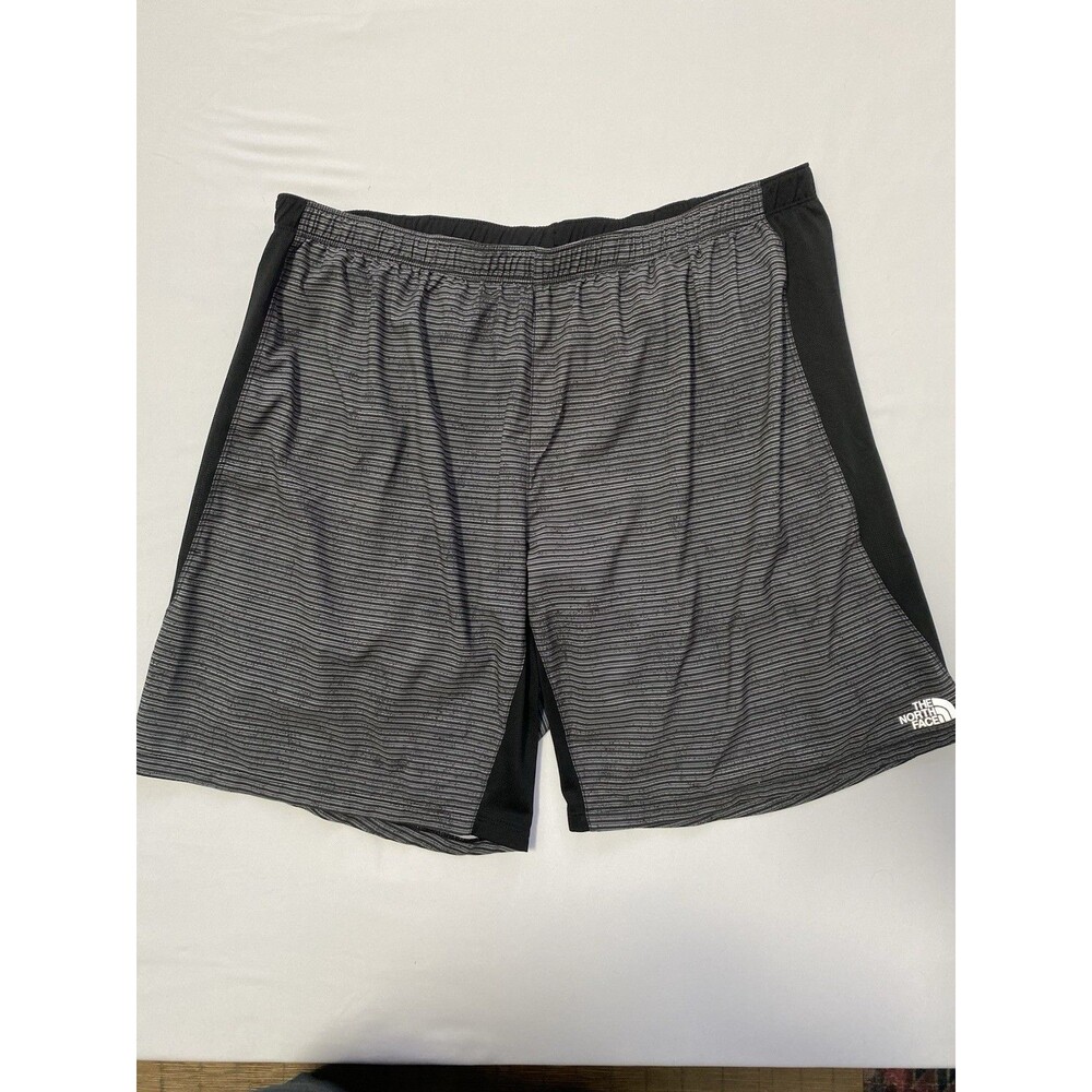 The North Face FlashDry Athletic Running Shorts Size Large Gray Striped